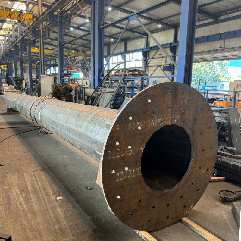 Izrada stubova za reklamne reflektore i obrtne kranove