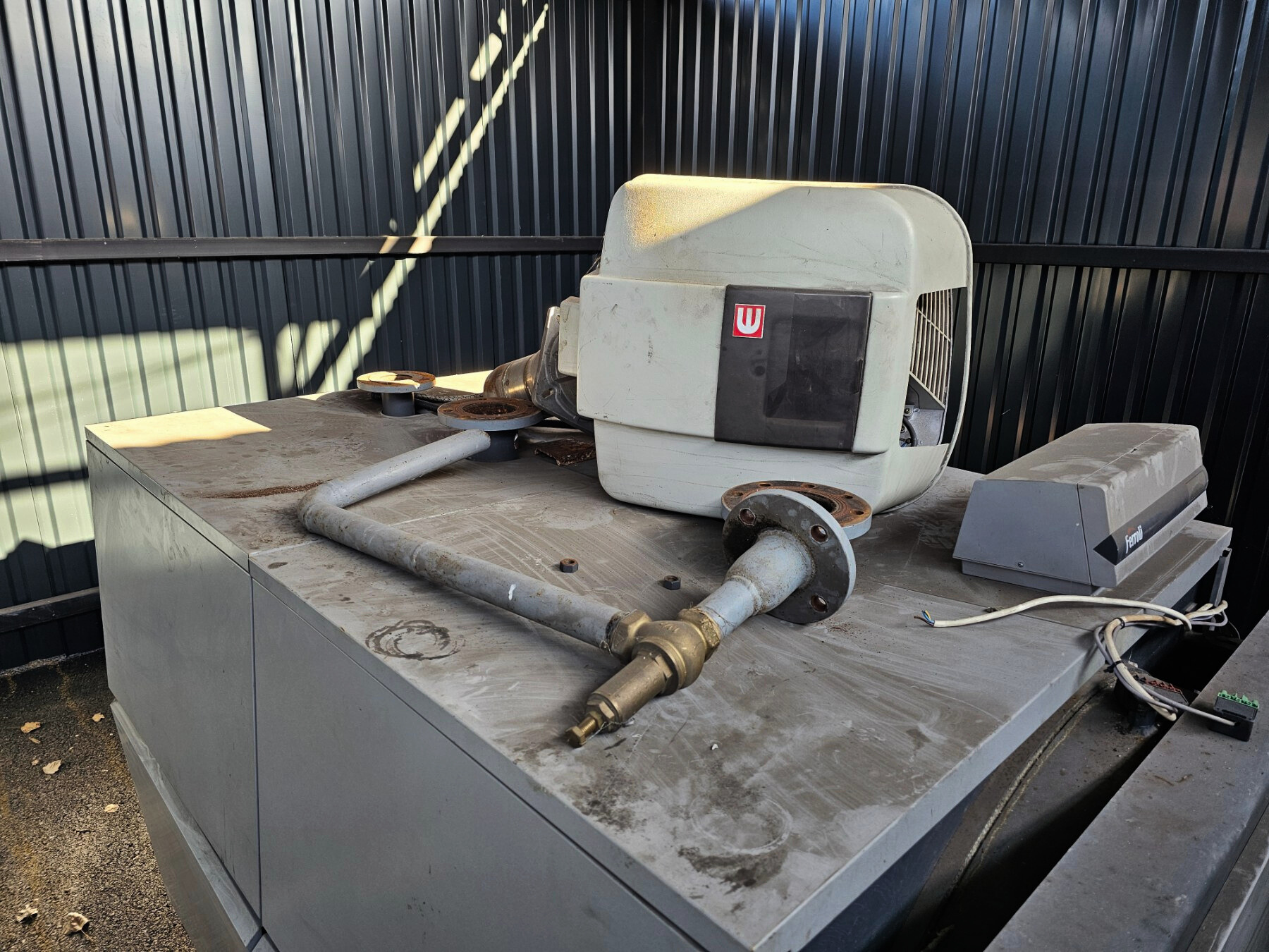 Naftni kotao za kotlarnicu na prodaju