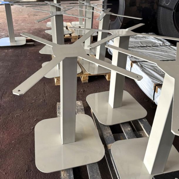 Izrada-stopa-za-stolove